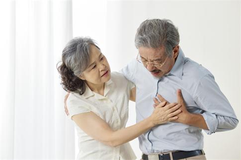 1751418752853978.jpg 攝圖網(wǎng)_507713407_老年人心臟疼痛(企業(yè)商用).jpg
